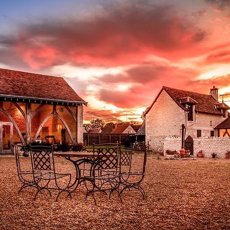 Gites Arches De Muschamp Cussay Екстер'єр фото