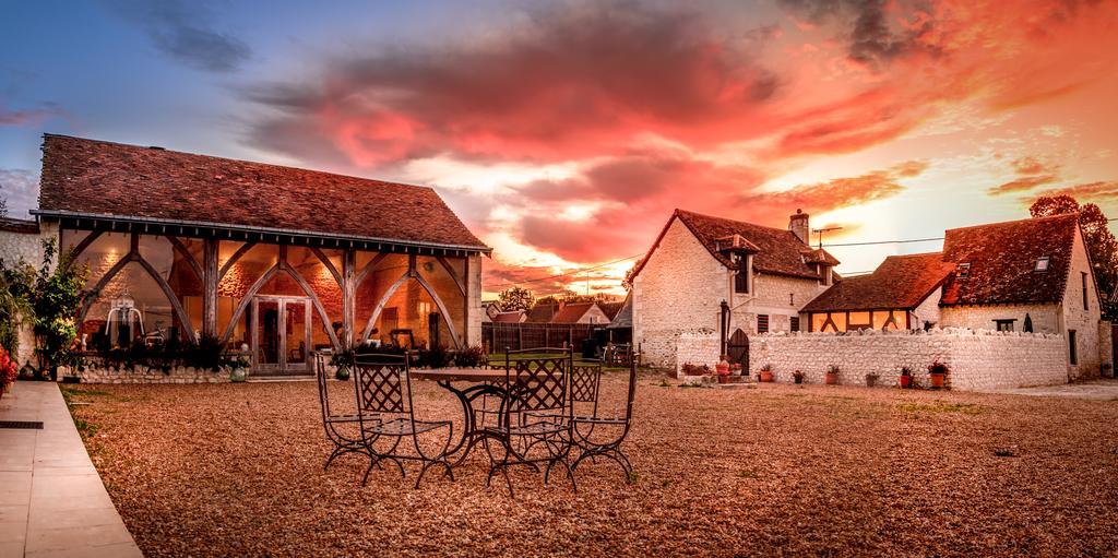Gites Arches De Muschamp Cussay Екстер'єр фото